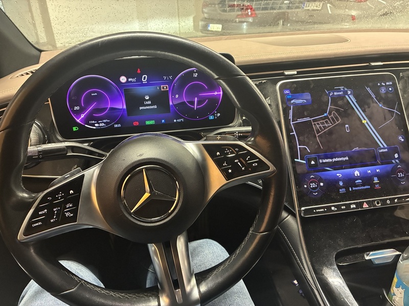 Mercedes-Benz EQE vaihtoauto