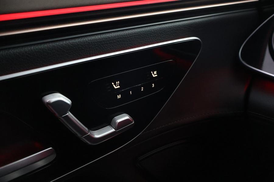 Mercedes-Benz EQE vaihtoauto