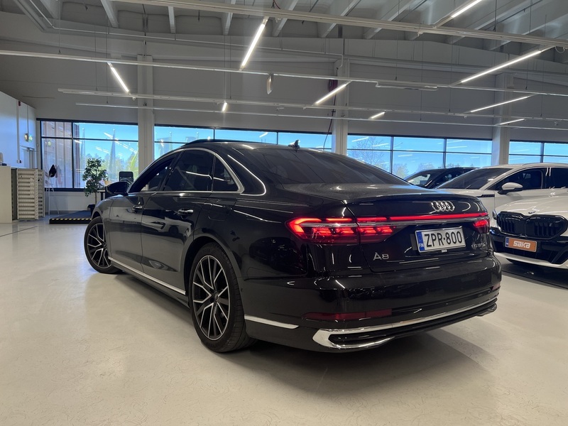 Audi A8 vaihtoauto