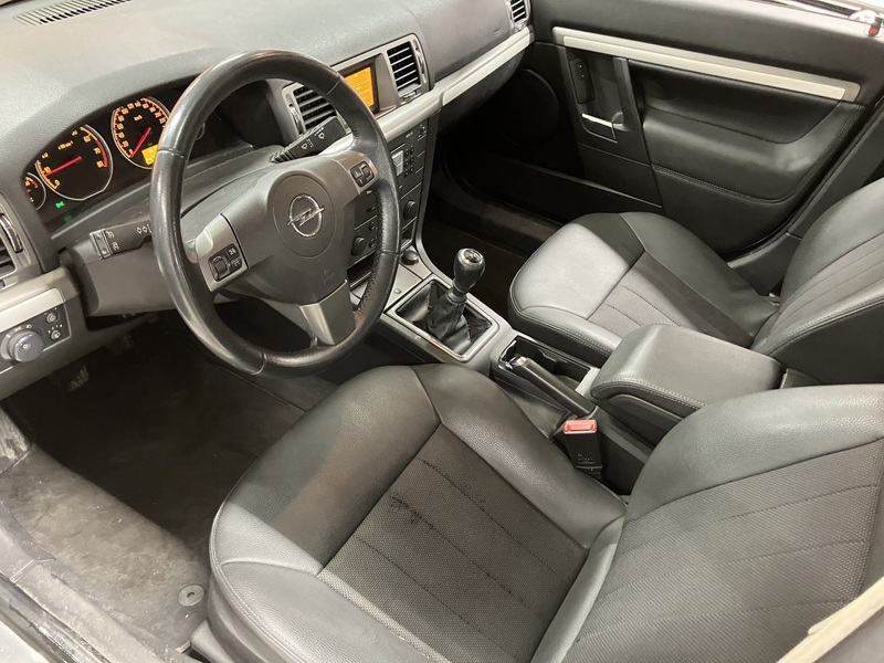 Opel Vectra vaihtoauto