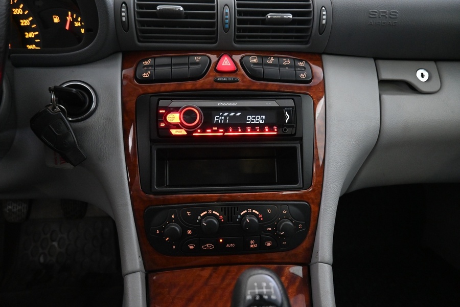 Mercedes-Benz C vaihtoauto