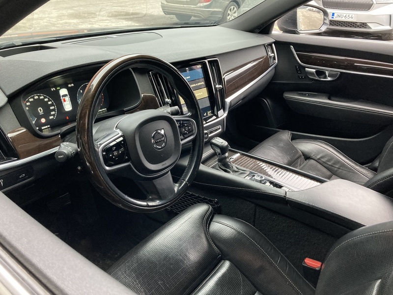 Volvo S90 vaihtoauto