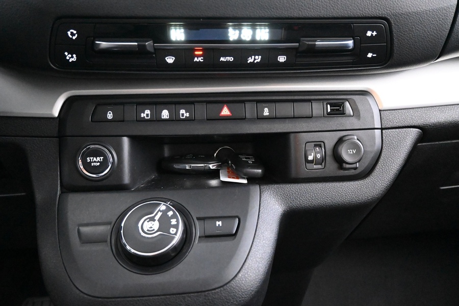 Citroën Spacetourer vaihtoauto