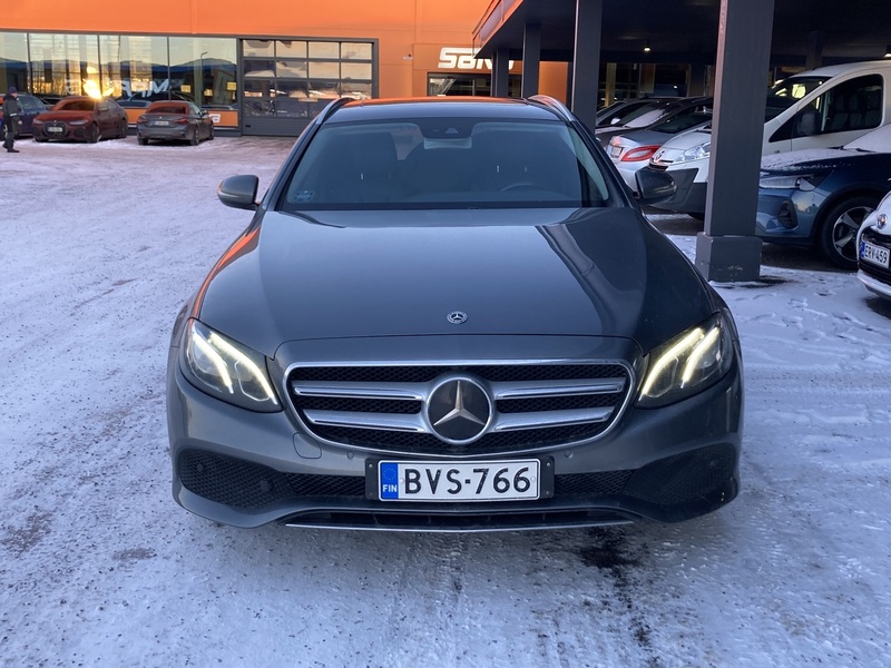 Mercedes-Benz E vaihtoauto