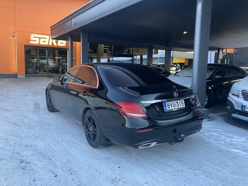 Mercedes-Benz E vaihtoauto