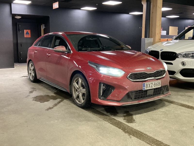 Kia Proceed vaihtoauto
