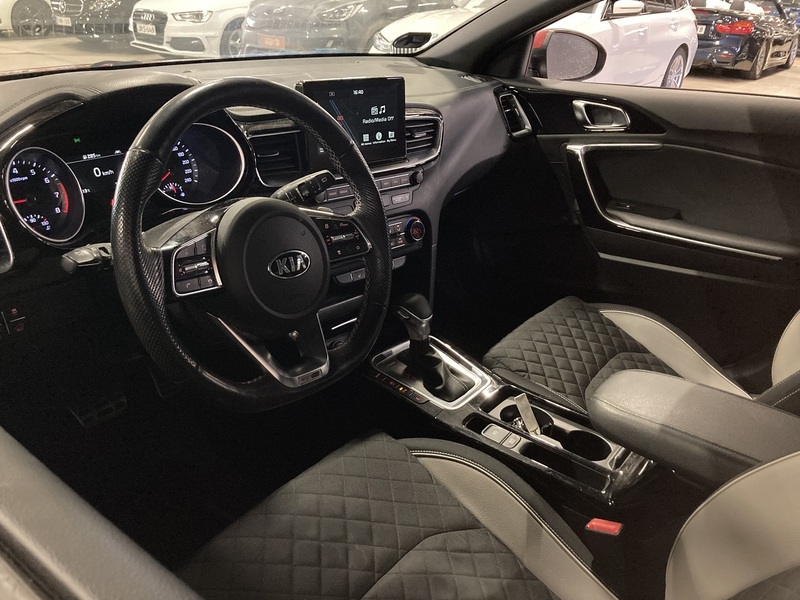 Kia Proceed vaihtoauto