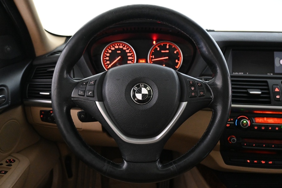BMW X5 vaihtoauto