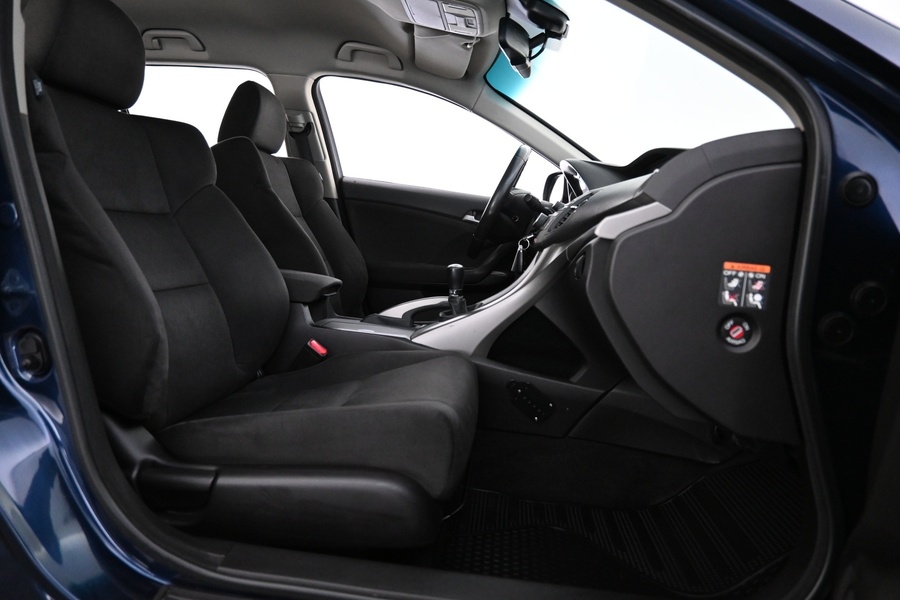 Honda Accord vaihtoauto