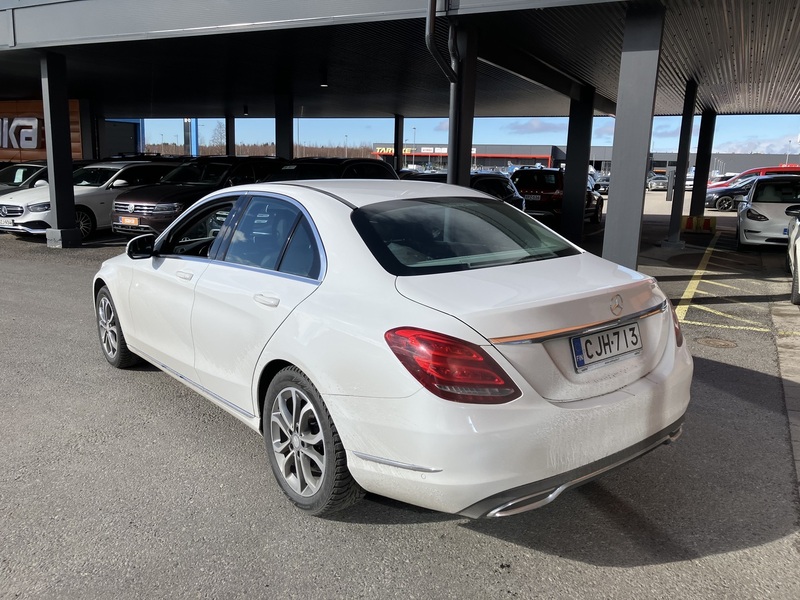 Mercedes-Benz C vaihtoauto