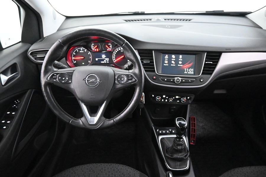 Opel Crossland X vaihtoauto