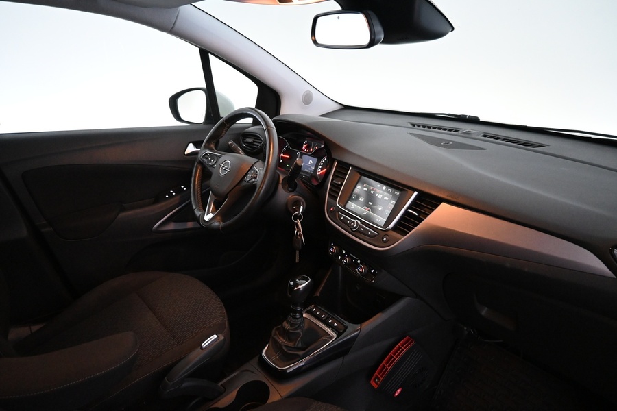 Opel Crossland X vaihtoauto