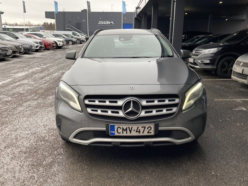 Mercedes-Benz GLA vaihtoauto