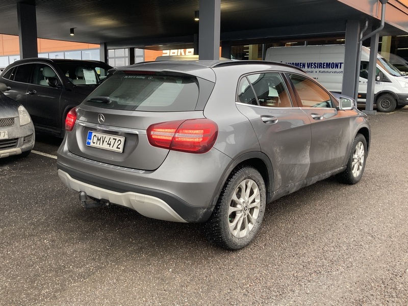 Mercedes-Benz GLA vaihtoauto