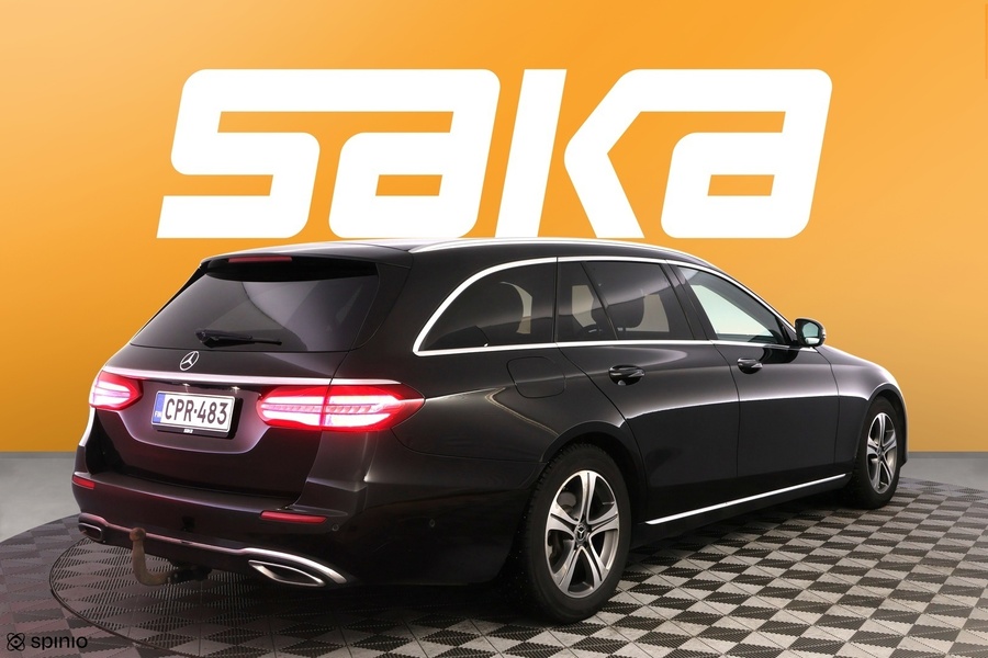 Mercedes-Benz E vaihtoauto