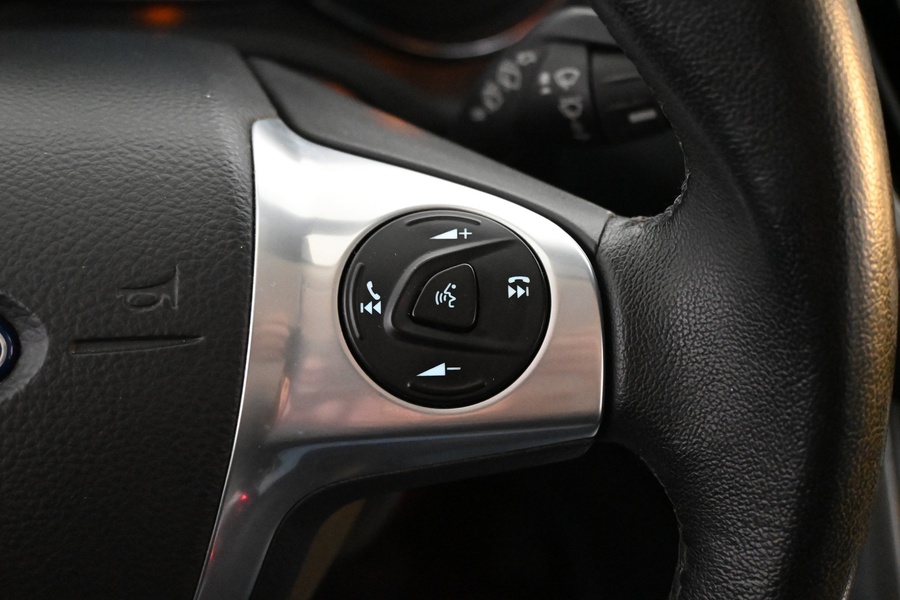 Ford C-MAX vaihtoauto