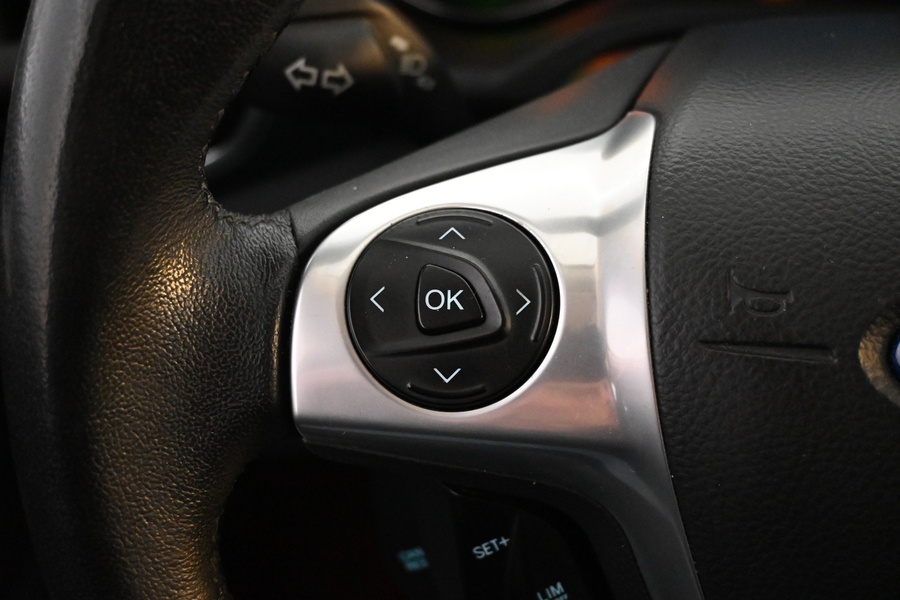 Ford C-MAX vaihtoauto