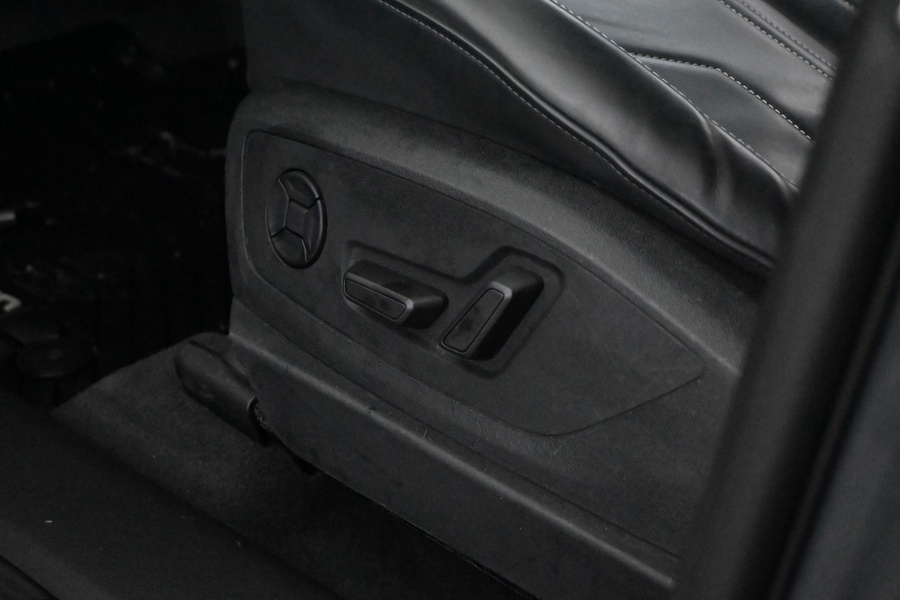 Audi Q8 e-tron vaihtoauto