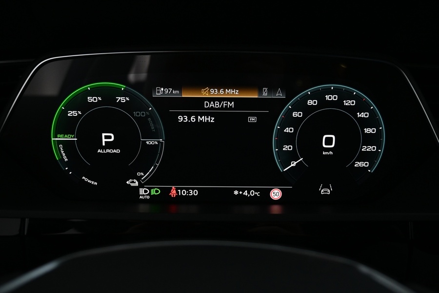 Audi Q8 e-tron vaihtoauto