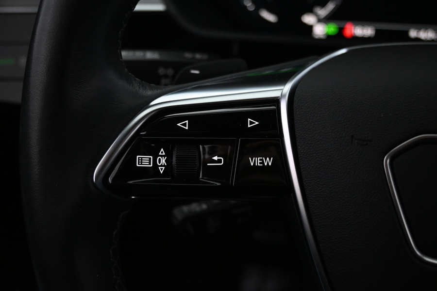 Audi Q8 e-tron vaihtoauto