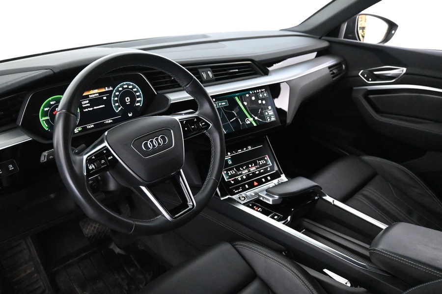 Audi Q8 e-tron vaihtoauto