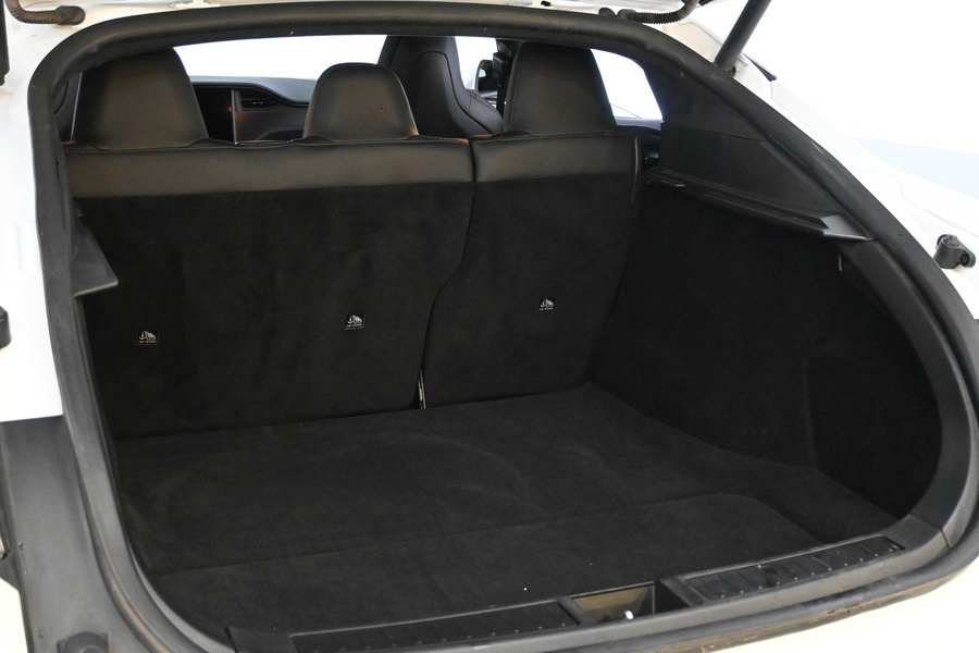 Tesla Model S vaihtoauto