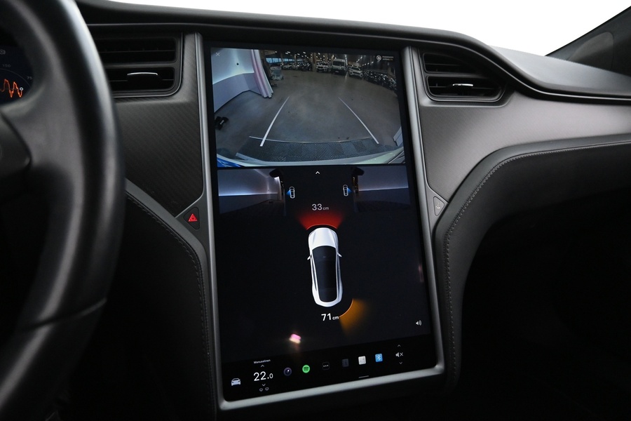 Tesla Model S vaihtoauto