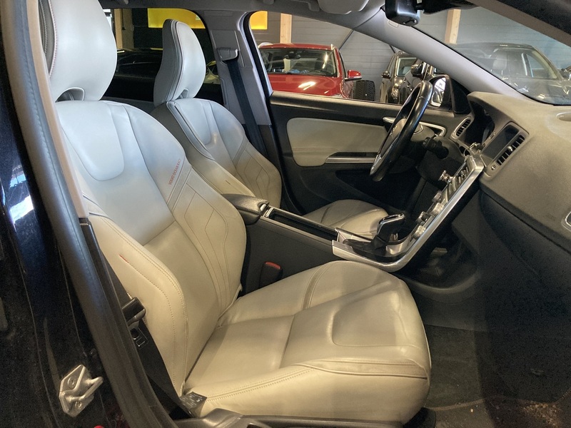 Volvo V60 vaihtoauto