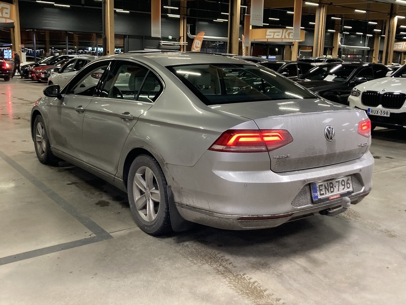 Volkswagen Passat vaihtoauto
