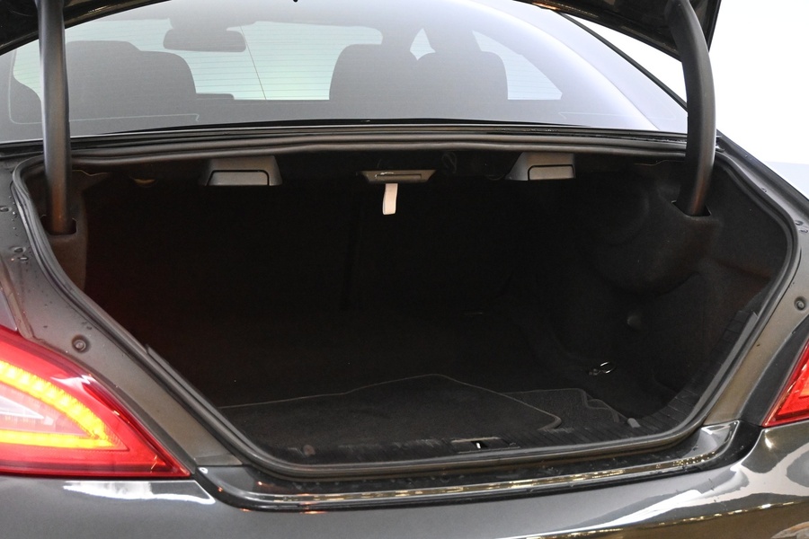 Mercedes-Benz CLS vaihtoauto