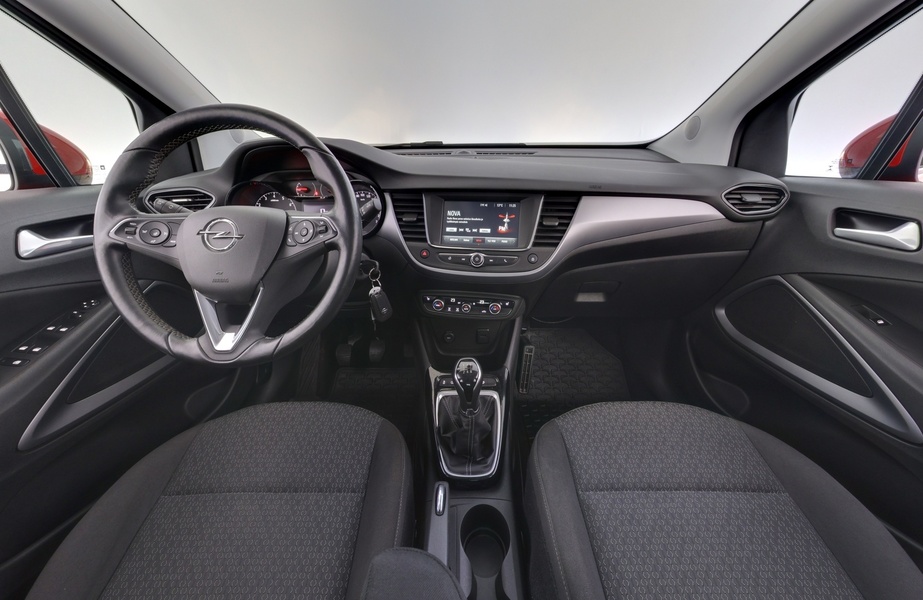 Opel Crossland X vaihtoauto