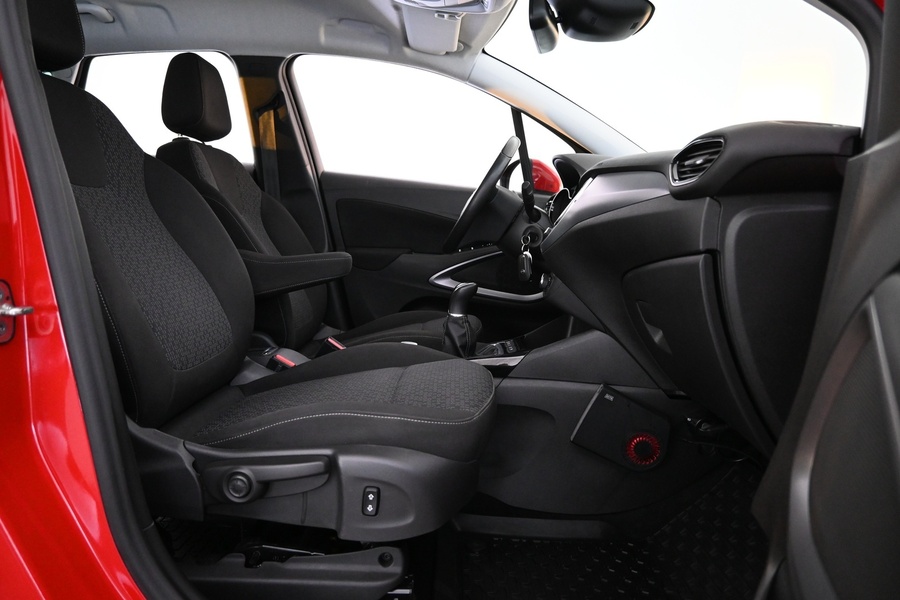 Opel Crossland X vaihtoauto