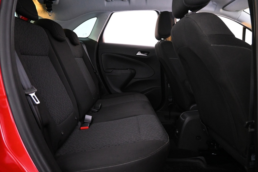 Opel Crossland X vaihtoauto