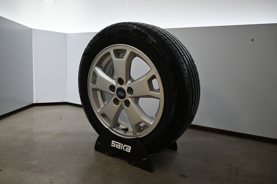 Ford Grand Tourneo Connect vaihtoauto