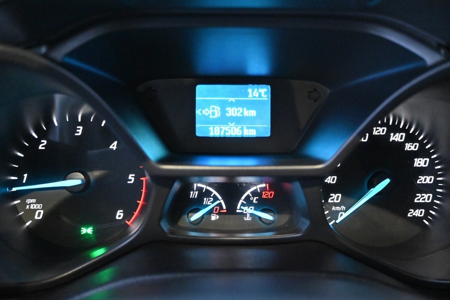 Ford Grand Tourneo Connect vaihtoauto