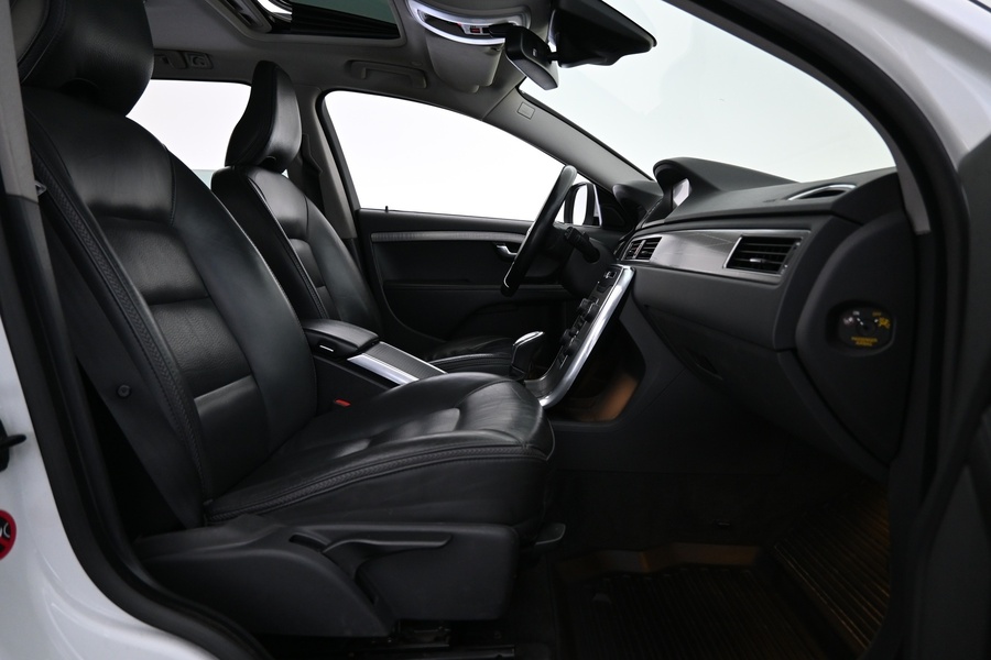 Volvo XC70 vaihtoauto