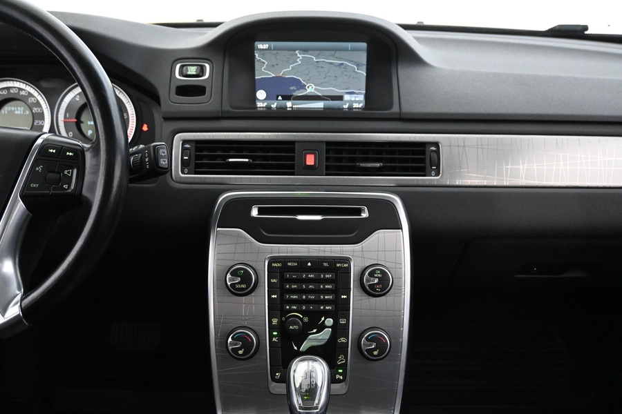 Volvo XC70 vaihtoauto