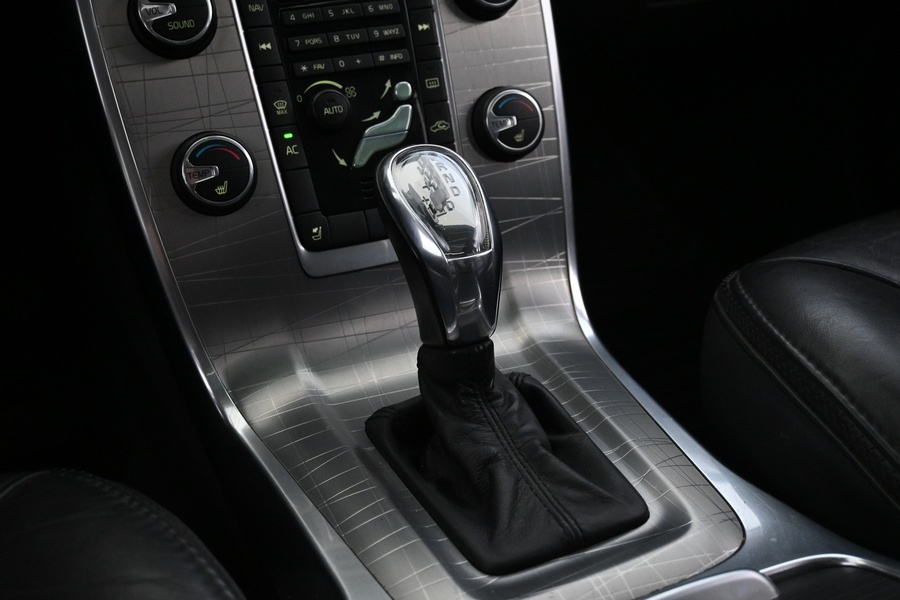 Volvo XC70 vaihtoauto