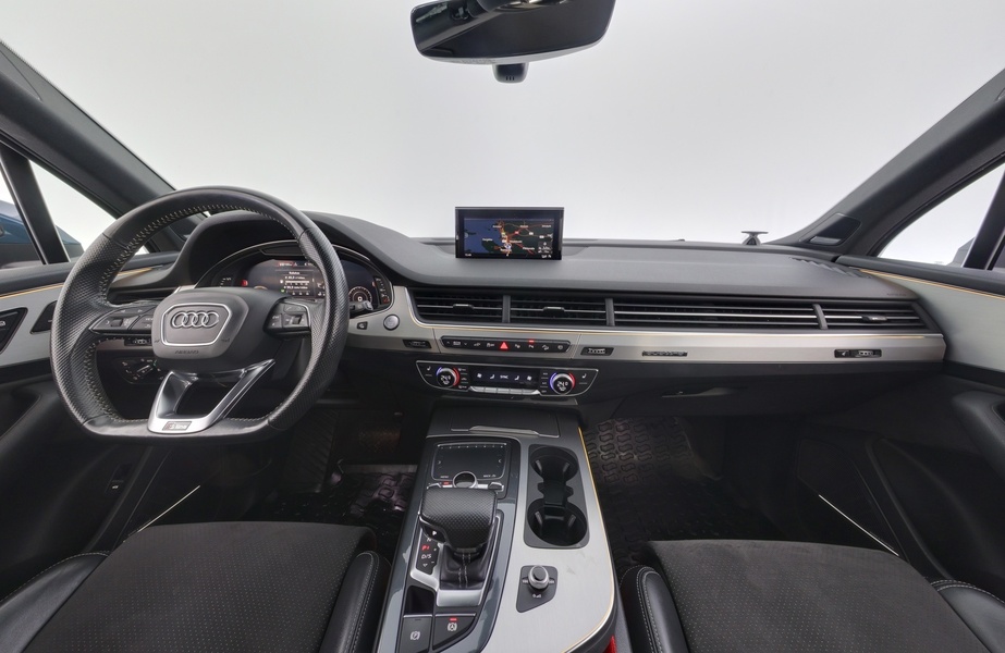 Audi Q7 vaihtoauto