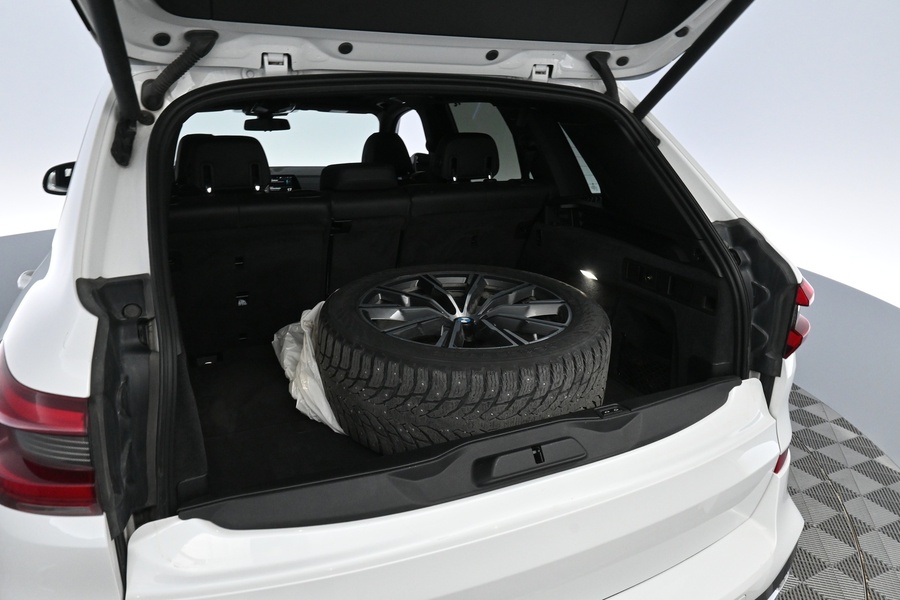 BMW X5 vaihtoauto
