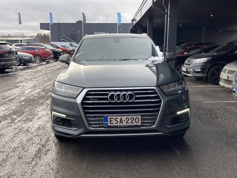 Audi Q7 vaihtoauto