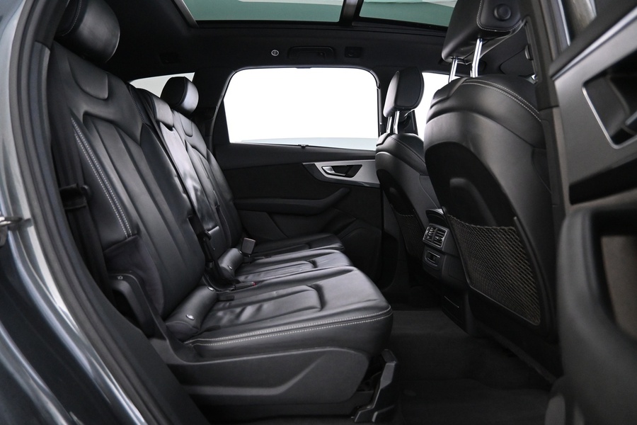Audi Q7 vaihtoauto
