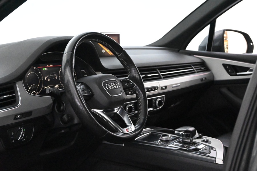 Audi Q7 vaihtoauto