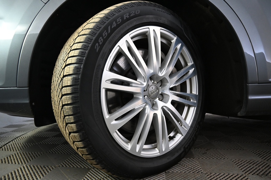 Audi Q7 vaihtoauto