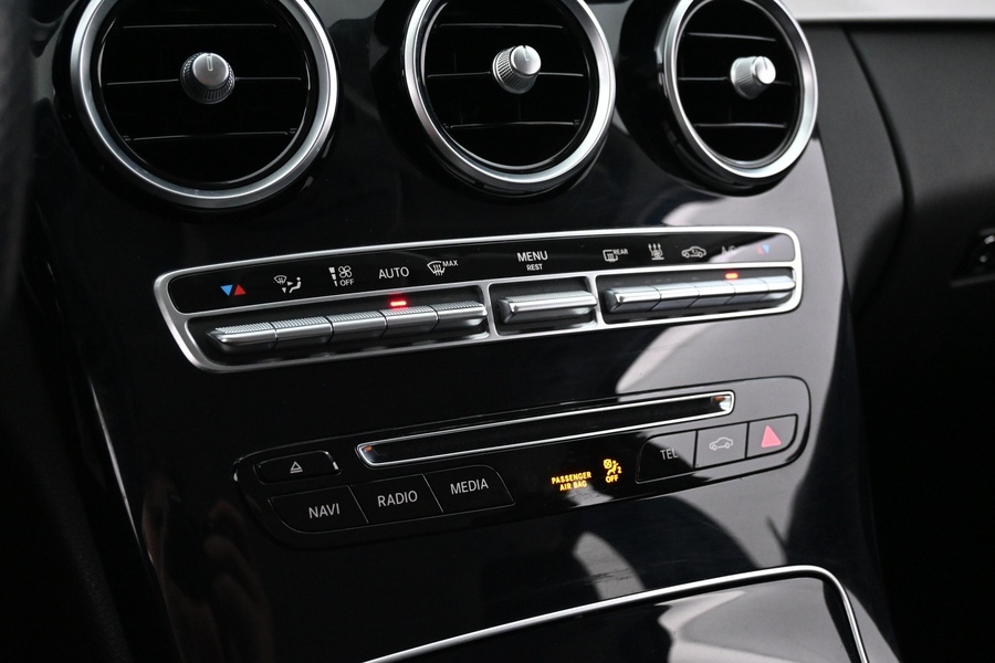 Mercedes-Benz C vaihtoauto