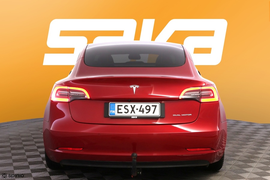 Tesla Model 3 vaihtoauto
