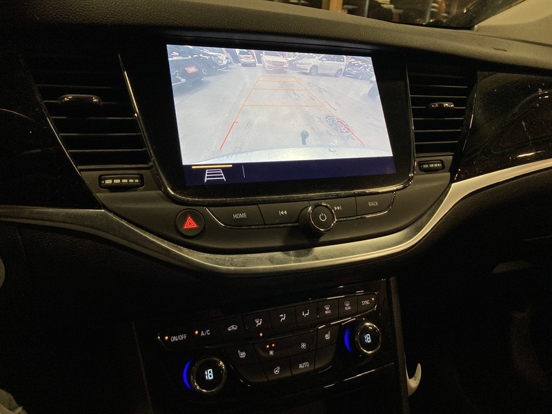 Opel Astra vaihtoauto