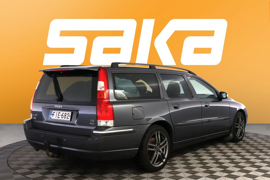 Volvo V70 vaihtoauto