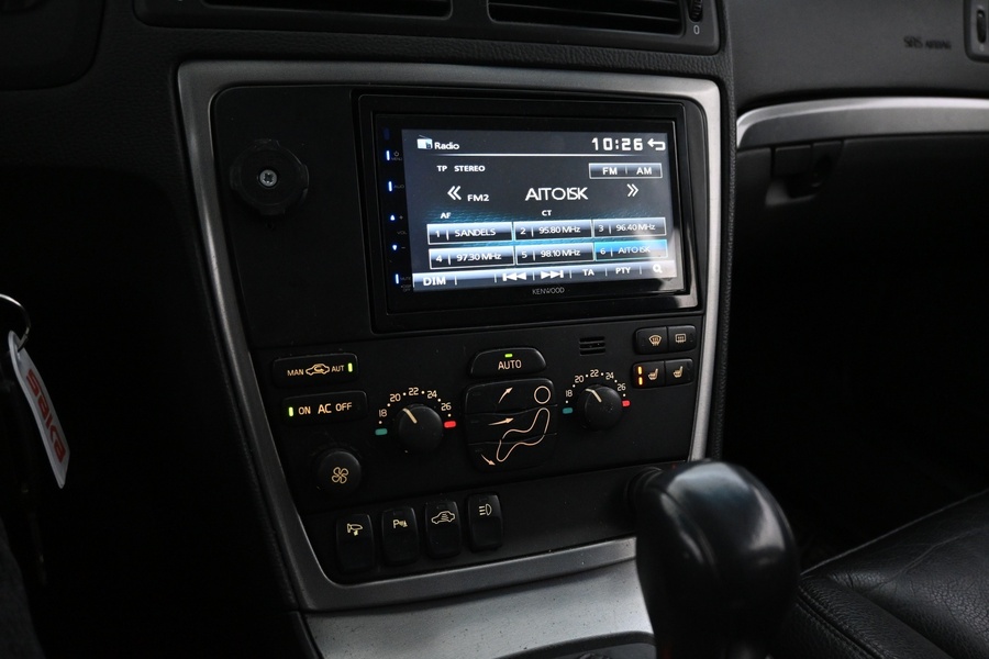 Volvo V70 vaihtoauto