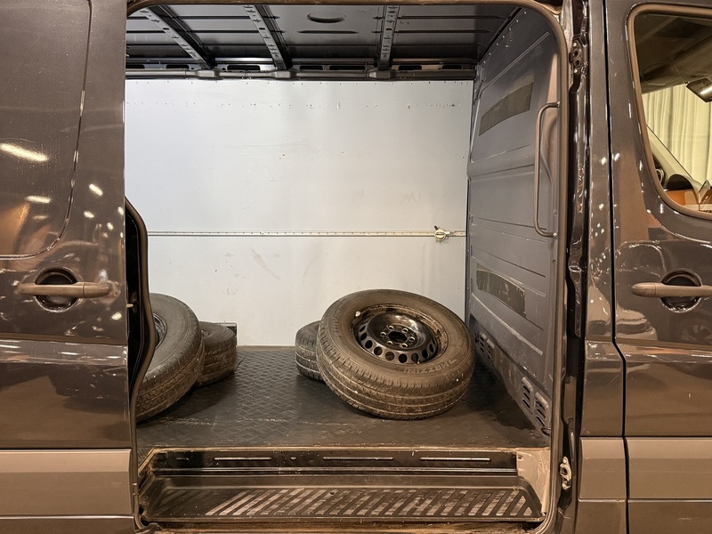 Volkswagen Crafter vaihtoauto